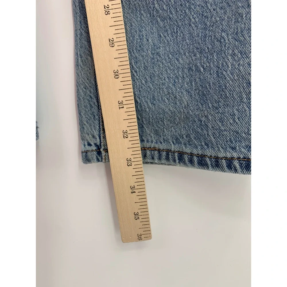 Levis levis 541